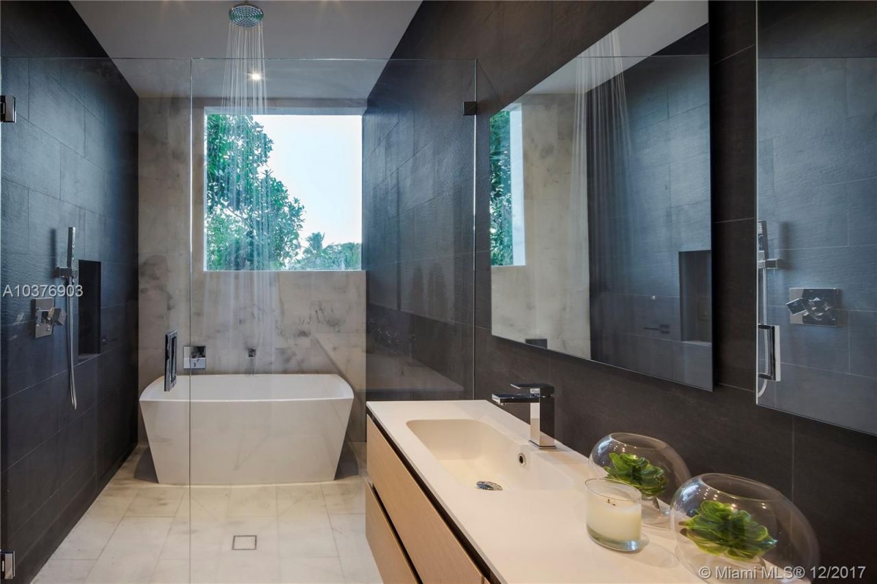 Дом в Майами, США, 270 м² - фото 3