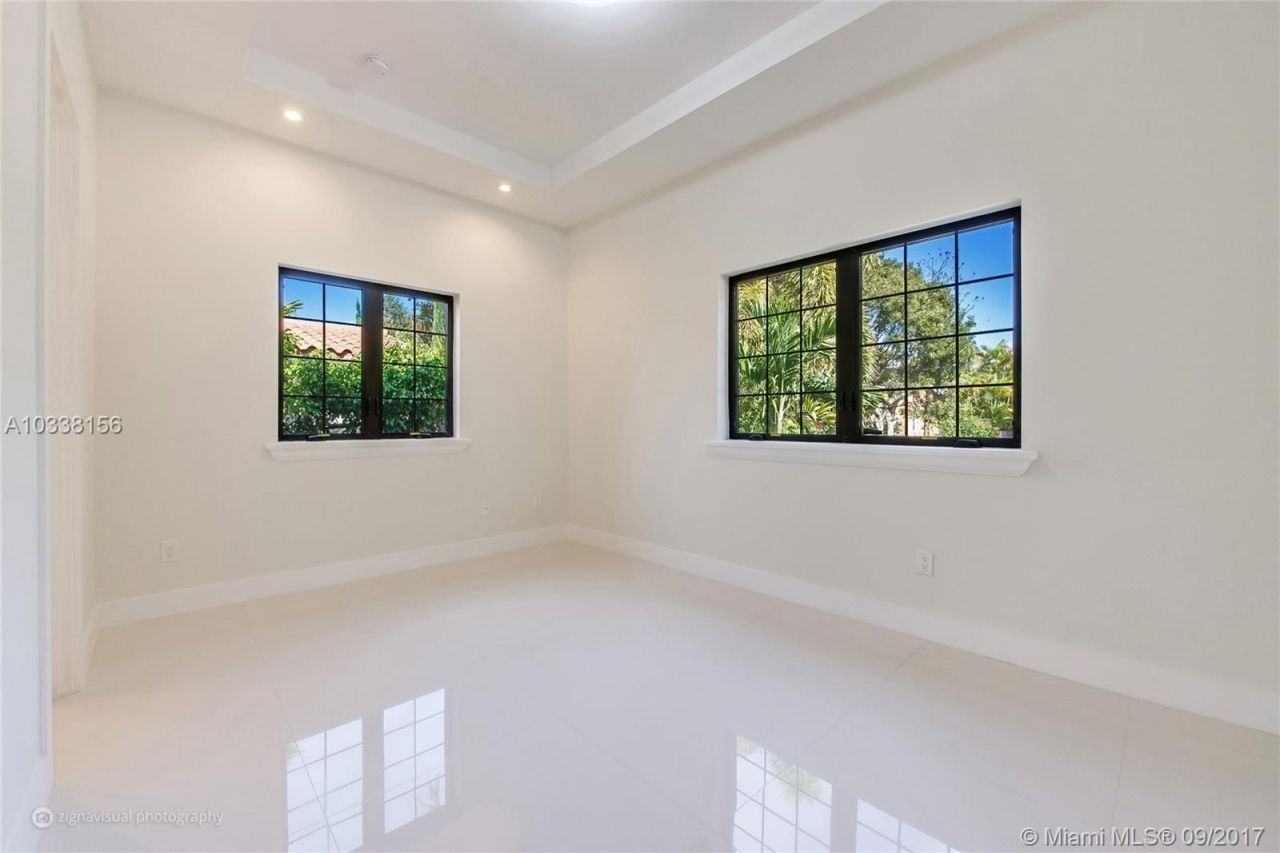 Дом в Майами, США, 320 м² - фото 4