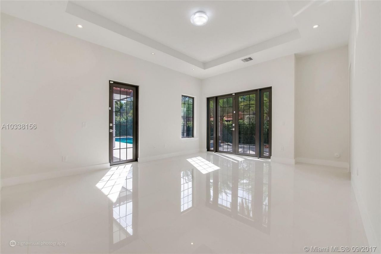 Дом в Майами, США, 320 м² - фото 7