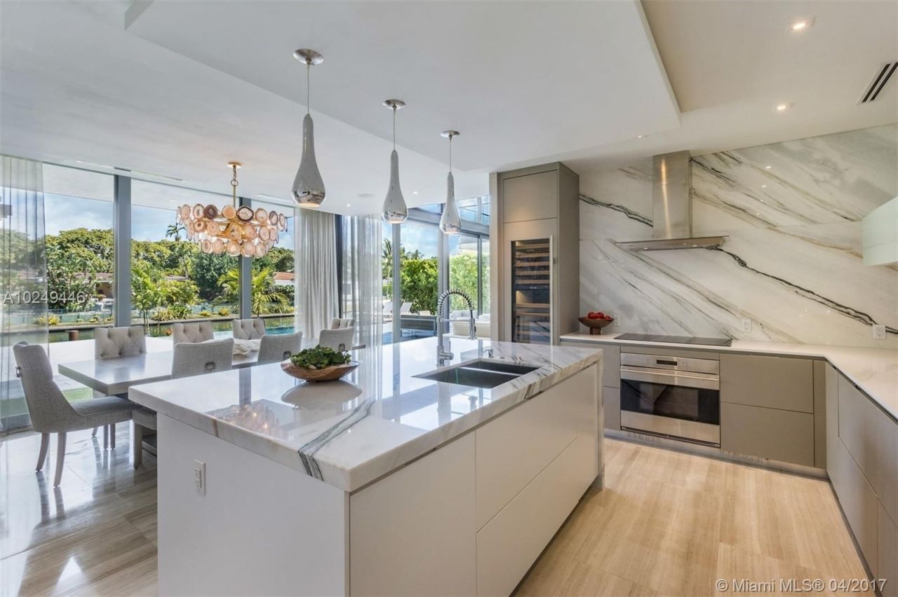 Дом в Майами, США, 480 м² - фото 8