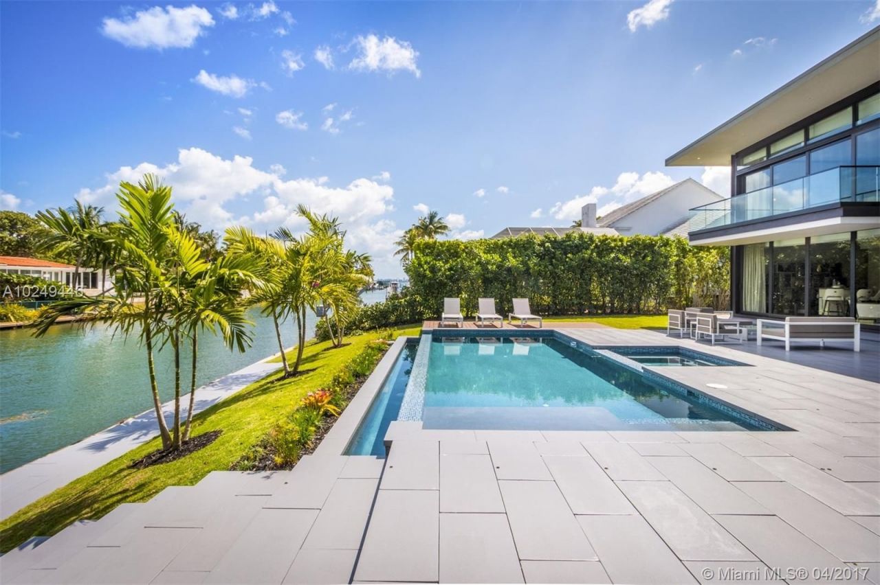 Дом в Майами, США, 480 м² - фото 2