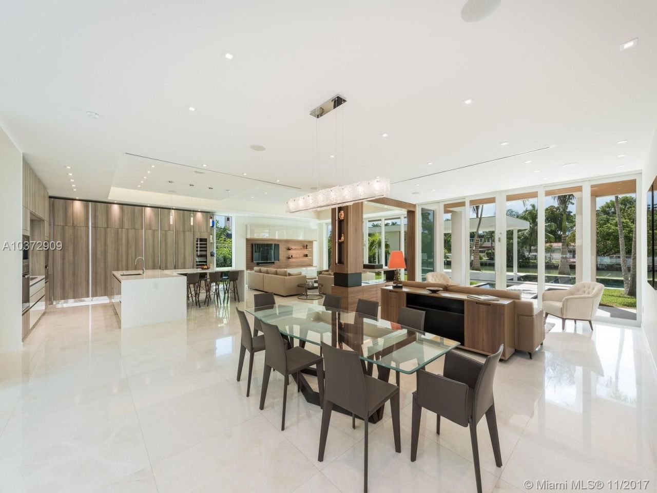 Дом в Майами, США, 600 м² - фото 4