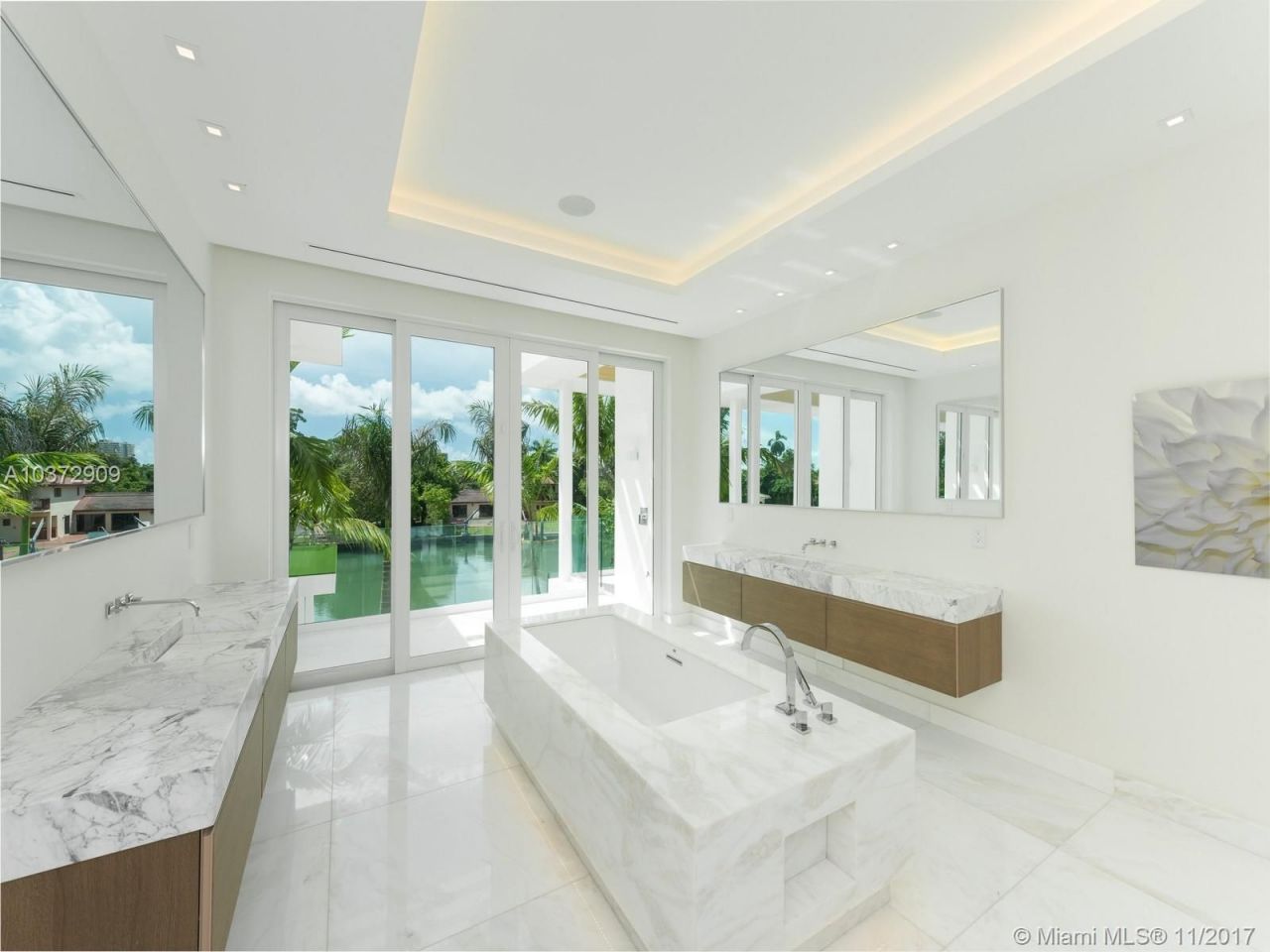 Дом в Майами, США, 600 м² - фото 5