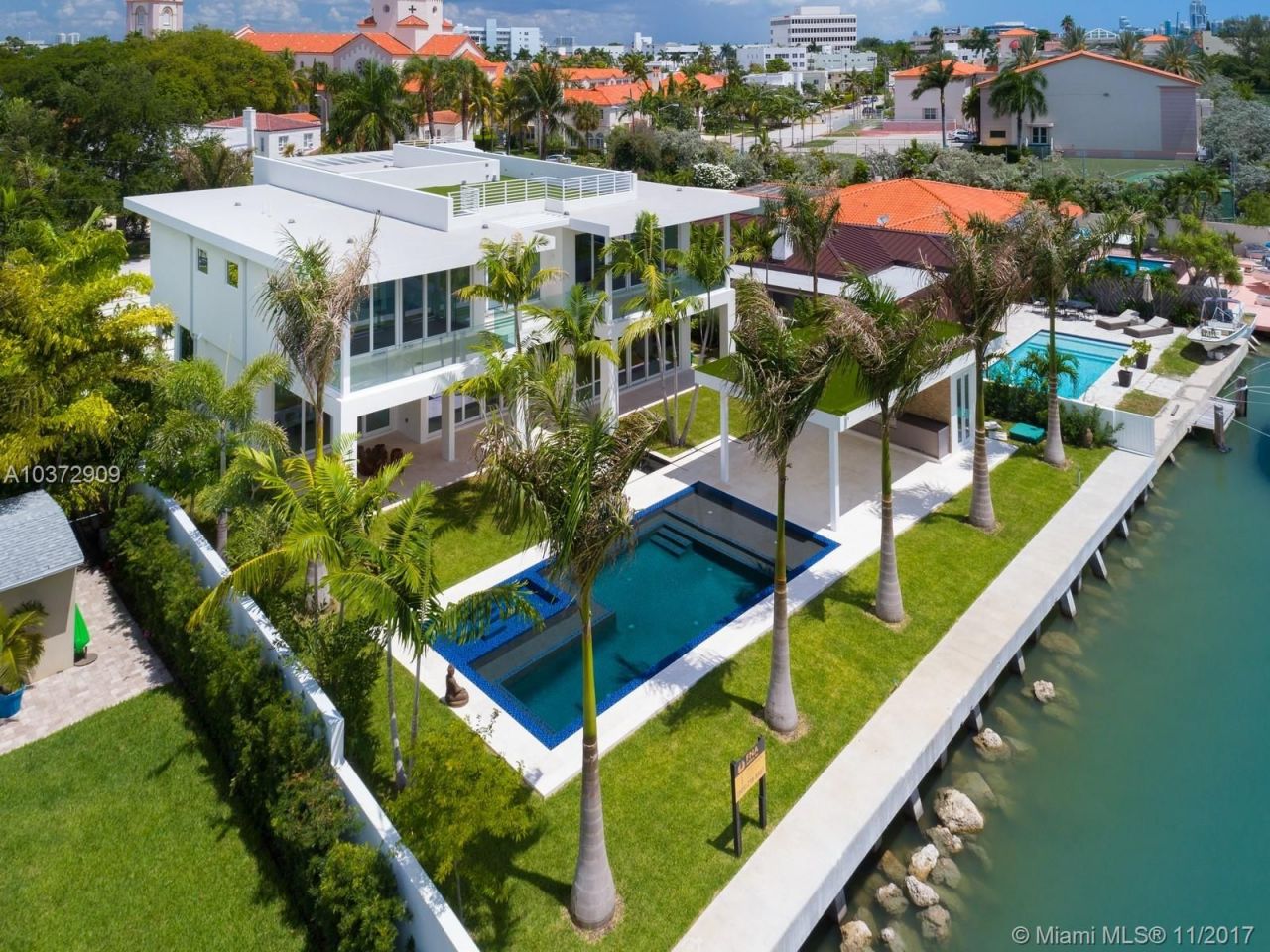 Дом в Майами, США, 600 м² - фото 12