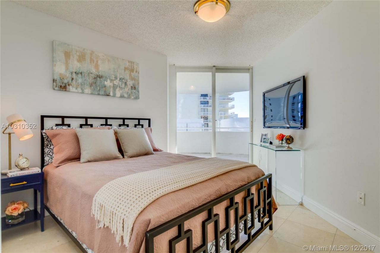 Квартира в Майами, США, 130 м² - фото 3