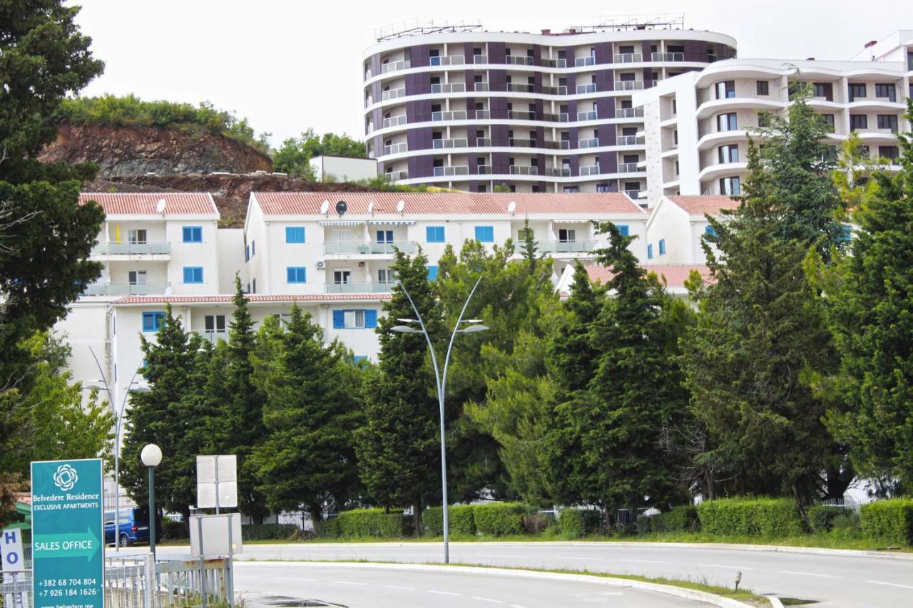 Квартира в Бечичи, Черногория, 54 м2 - фото 1