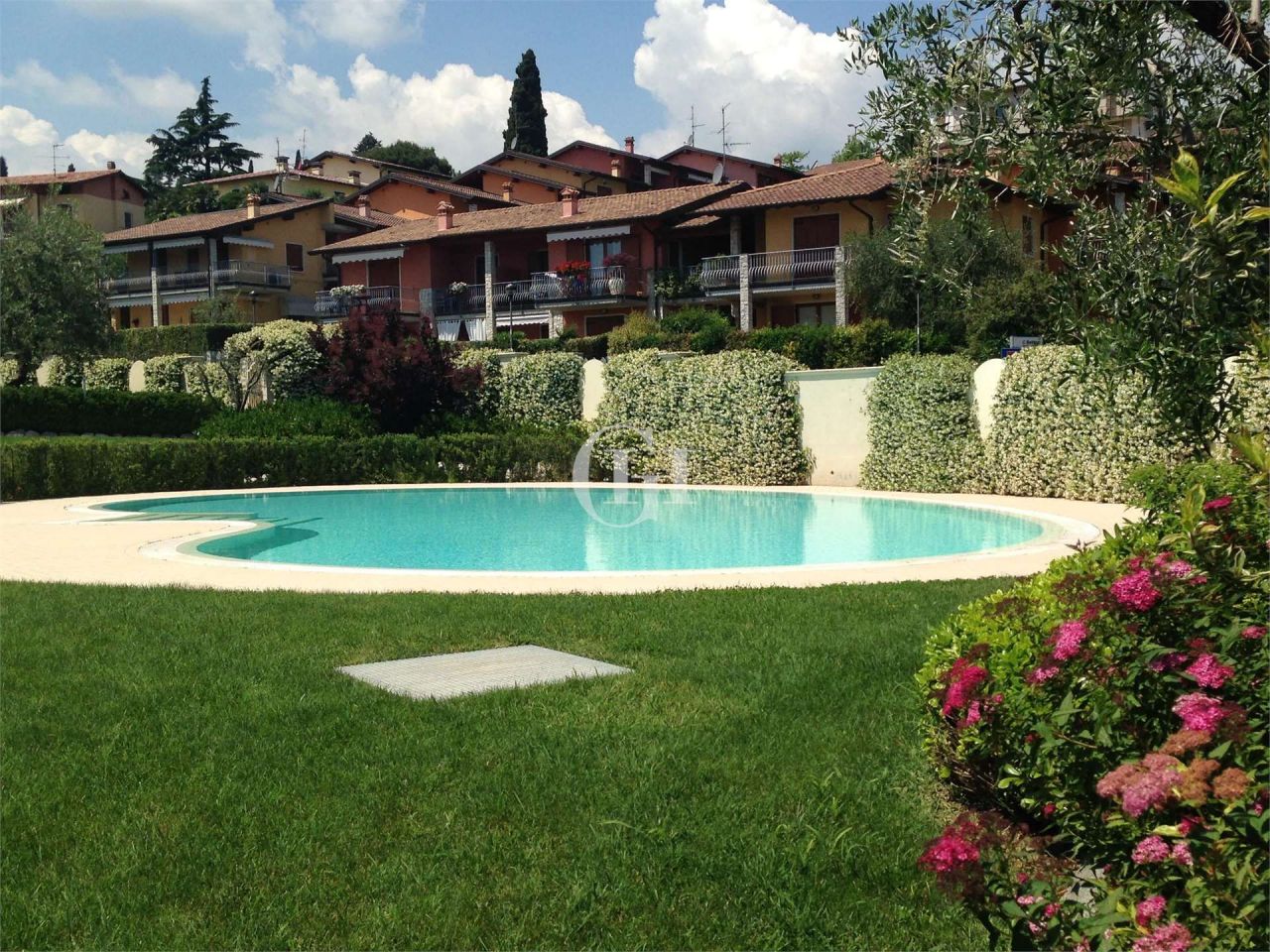 Апартаменты у озера Гарда, Италия, 80 м2 - фото 1