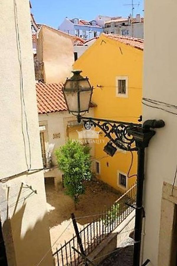 Апартаменты в Лиссабоне, Португалия, 33 м2 - фото 1