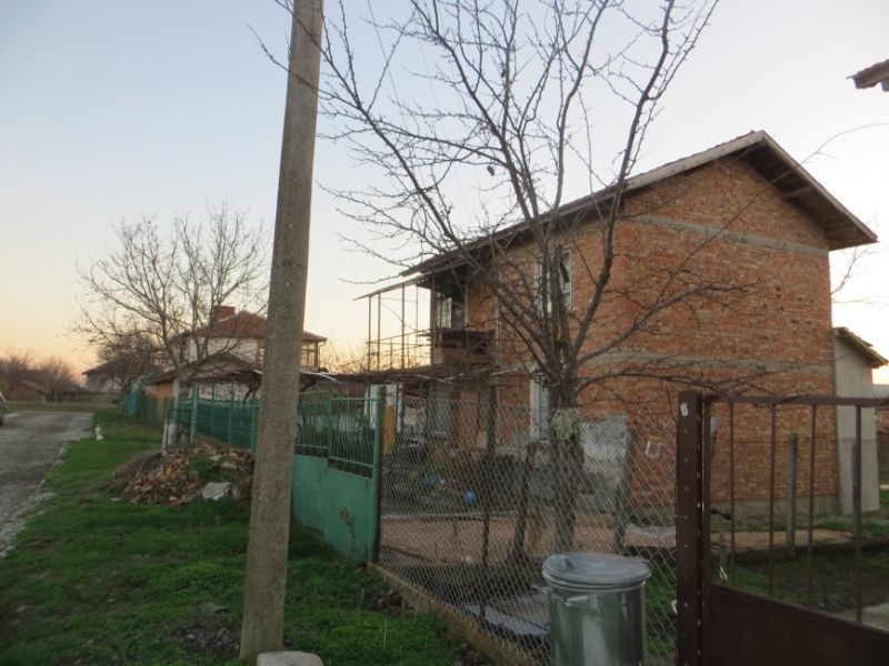 Дом в Ливаде, Болгария, 120 м2 - фото 1