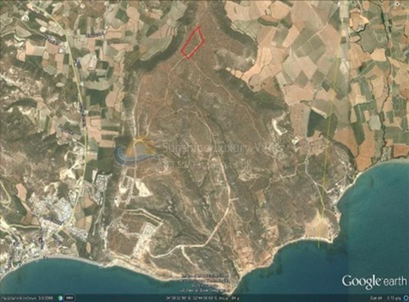 Земля в Писсури, Кипр, 13 379 м2 - фото 1