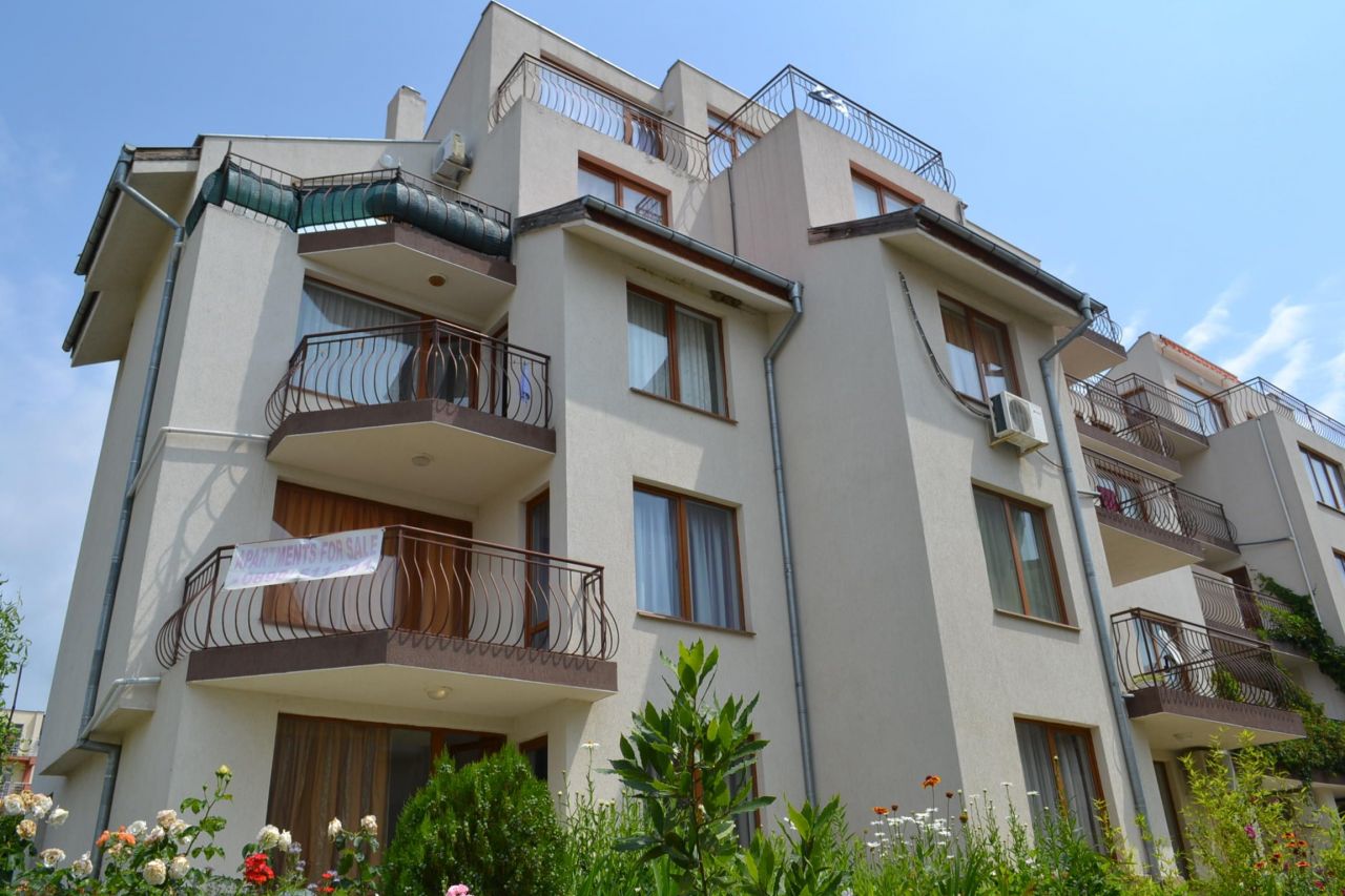Апартаменты в Святом Власе, Болгария, 84 м2 - фото 1