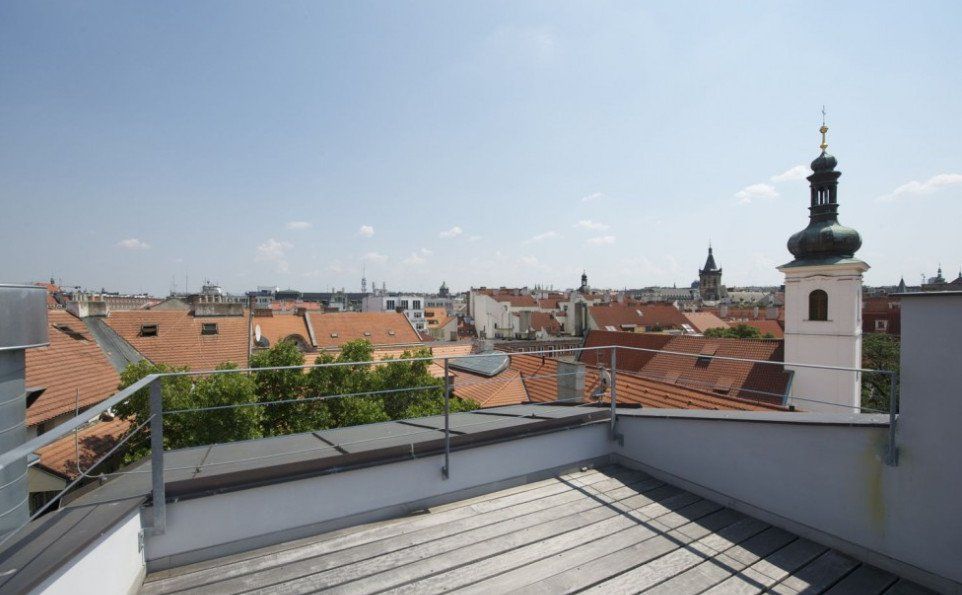 Квартира в Праге, Чехия, 1 292 м2 - фото 1