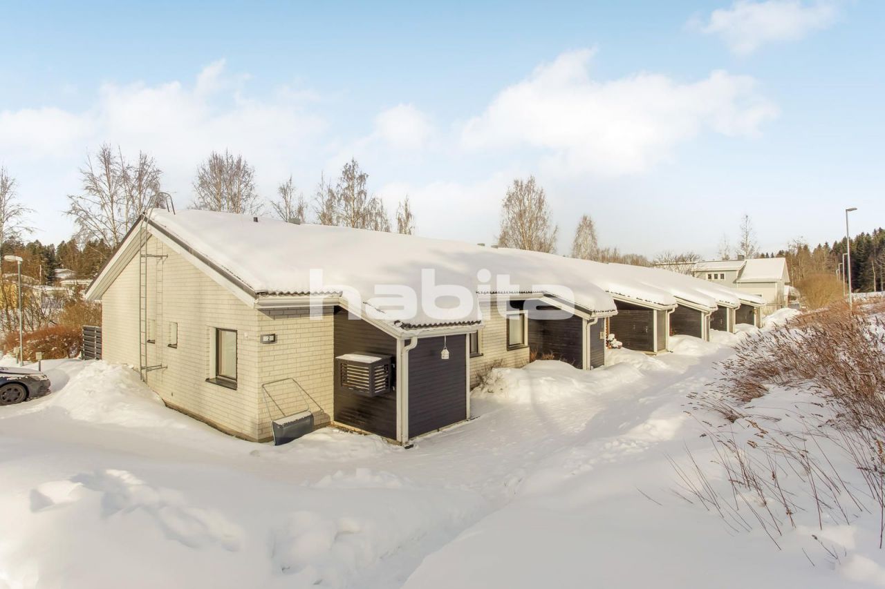 Квартира в Ювяскюля, Финляндия, 60 м2 - фото 1