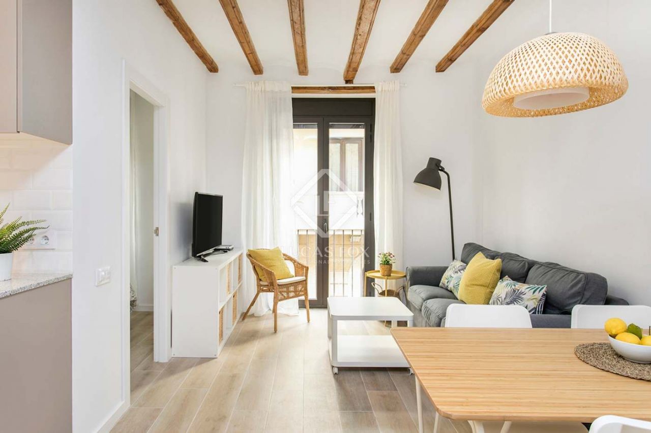 Апартаменты в Барселоне, Испания, 50 м2 - фото 1