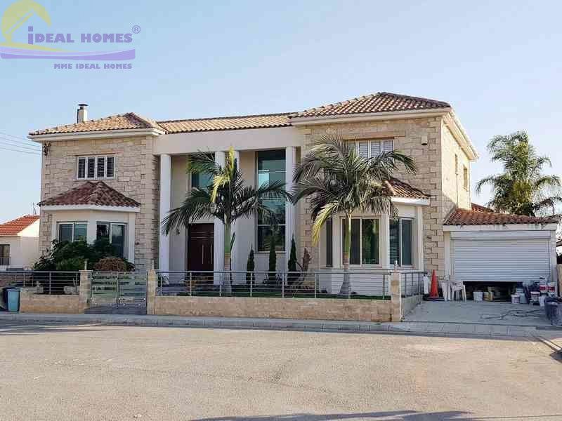 Дом в Лимасоле, Кипр, 392 м2 - фото 1