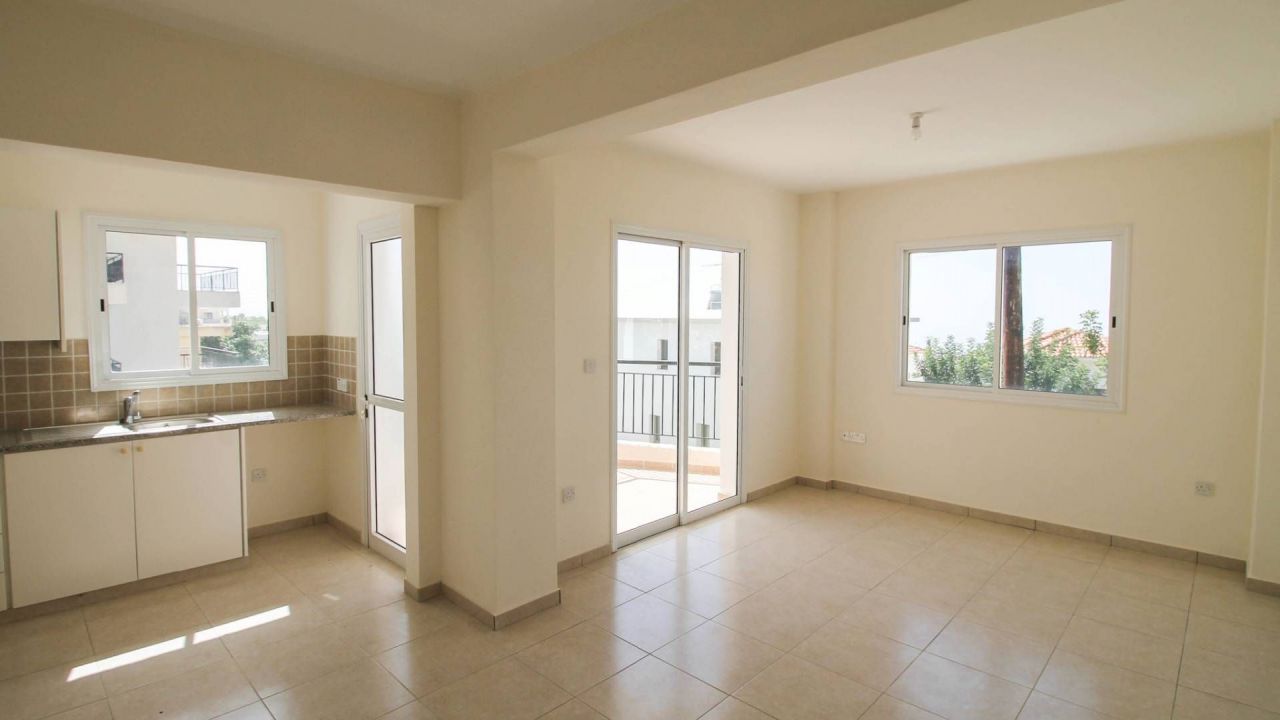 Апартаменты в Пейе, Кипр, 49 м2 - фото 1