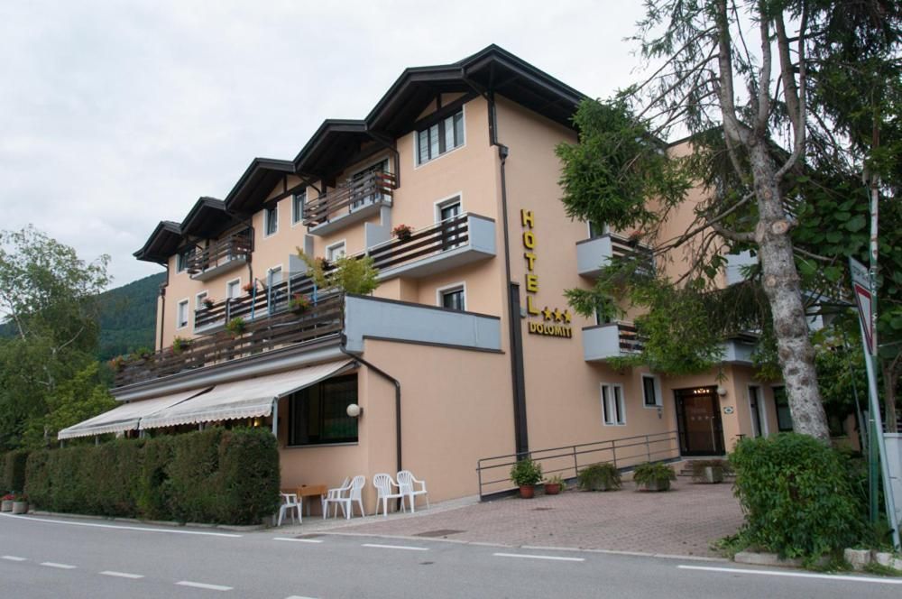 Отель, гостиница Трентино - Альто-Адидже, Италия, 5 000 м2 - фото 1