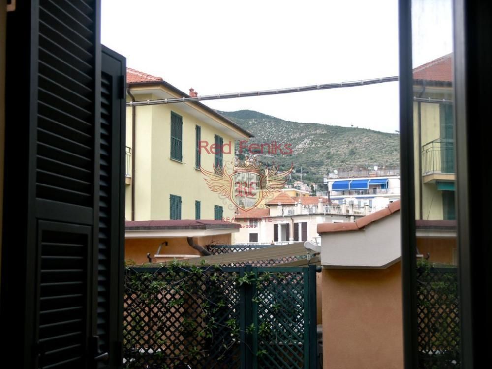 Апартаменты в Алассио, Италия, 65 м2 - фото 1