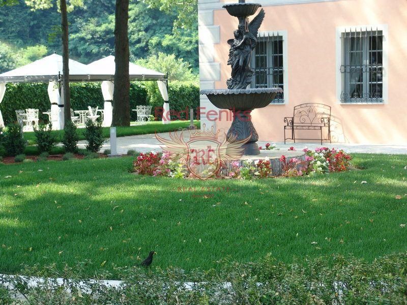 Отель, гостиница в Савоне, Италия - фото 1