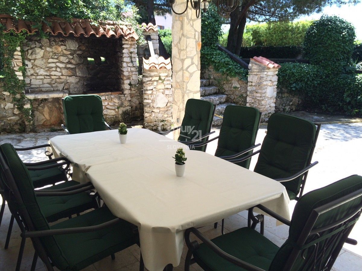 Доходный дом в Ровини, Хорватия, 300 м² - фото 10