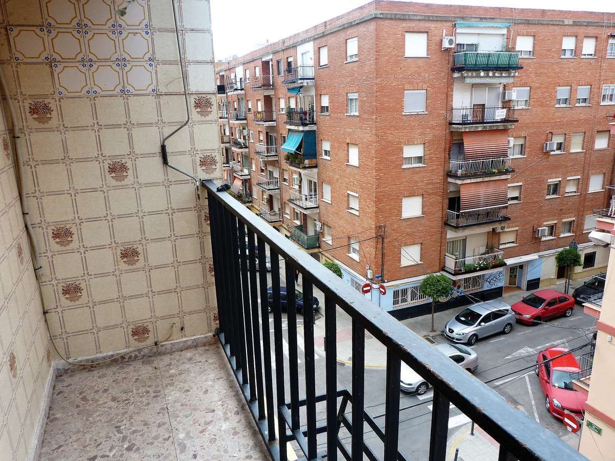 Квартира в Валенсии, Испания, 84 м2 - фото 1