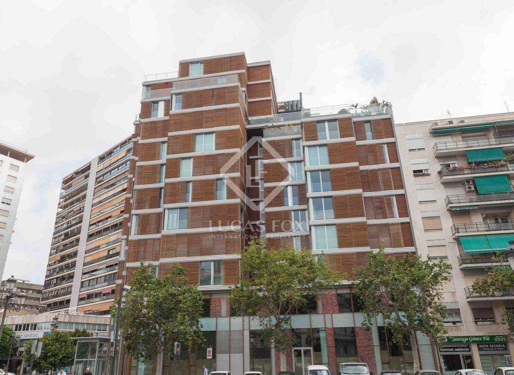 Апартаменты в Валенсии, Испания, 235 м2 - фото 1