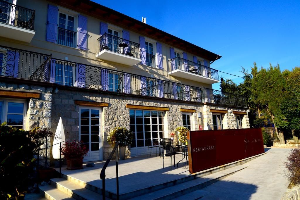 Отель, гостиница в Вильфранш-сюр-Мер, Франция - фото 1