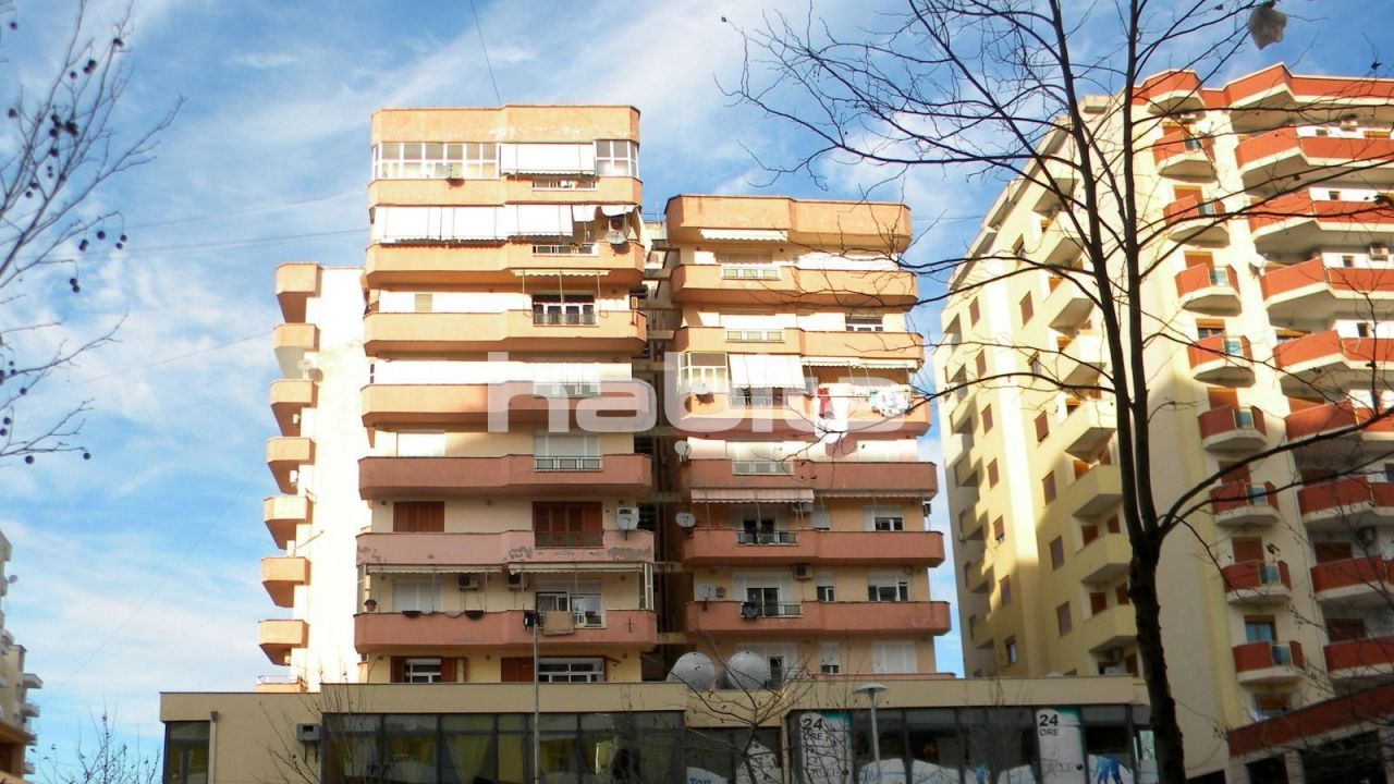 Апартаменты во Влёре, Албания, 140 м2 - фото 1