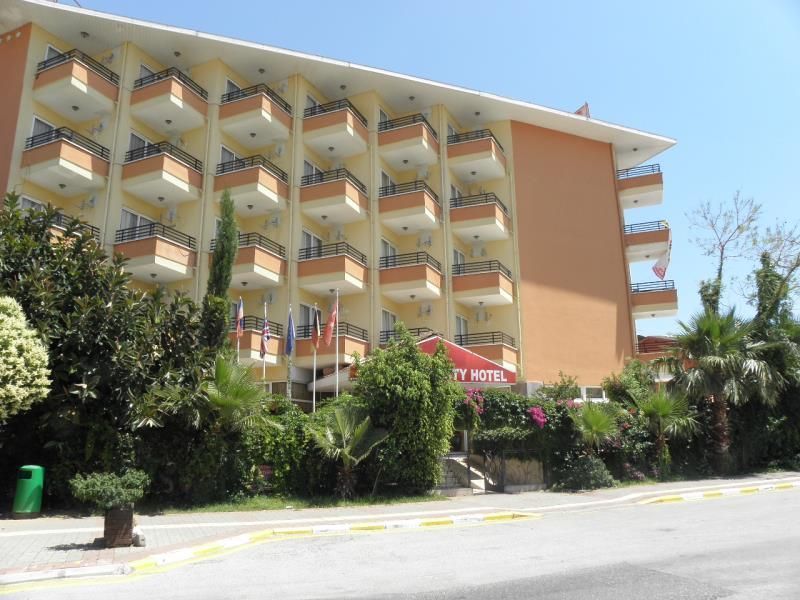 Отель, гостиница в Алании, Турция, 3 500 м2 - фото 1