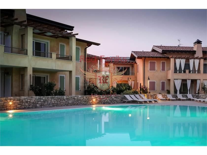 Апартаменты у озера Гарда, Италия, 90 м2 - фото 1