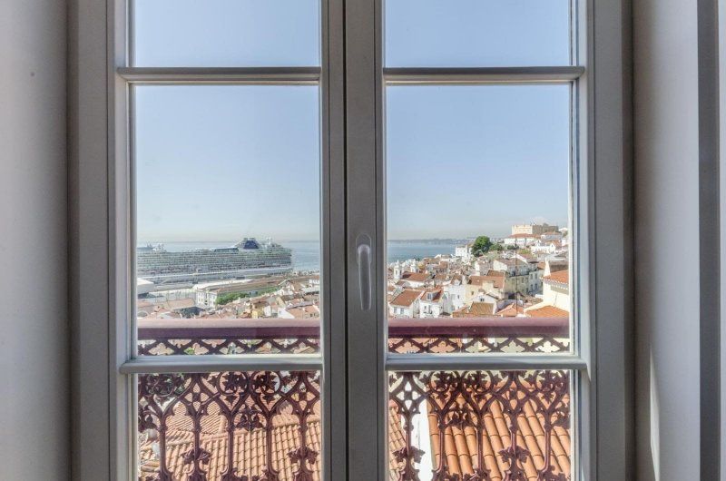 Апартаменты в Лиссабоне, Португалия - фото 1