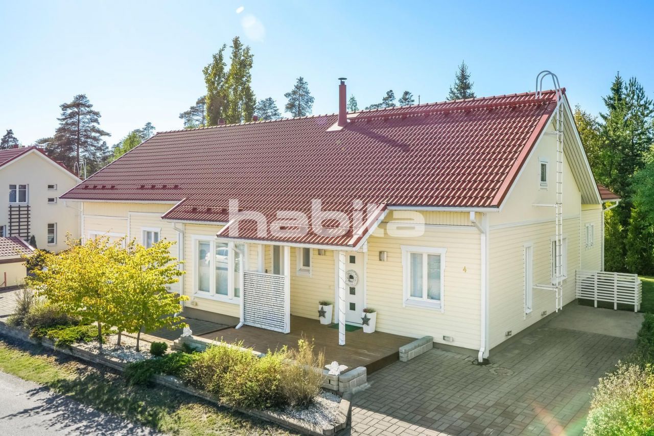 Дом в Котке, Финляндия, 149 м2 - фото 1