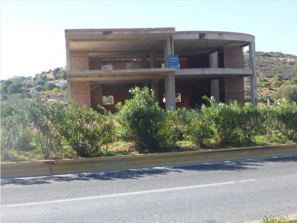 Коммерческая недвижимость в Аттике, Греция, 1 350 м2 - фото 1