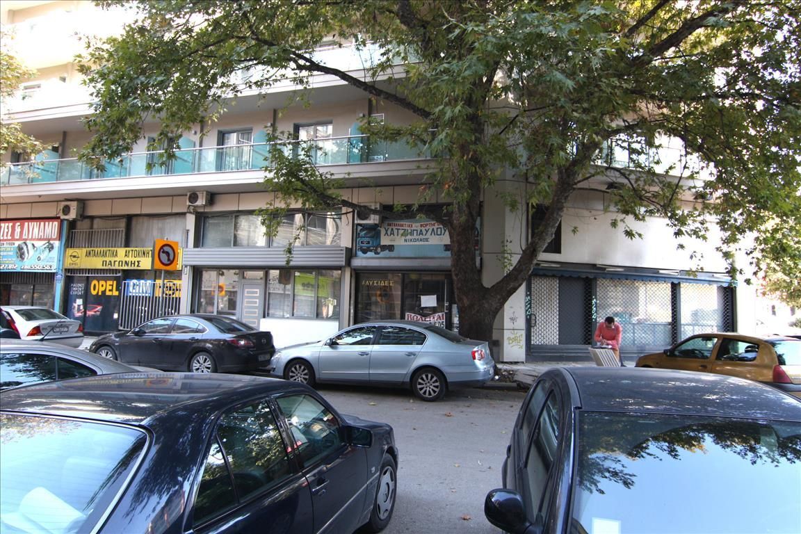 Коммерческая недвижимость в Салониках, Греция, 72 м² - фото 1