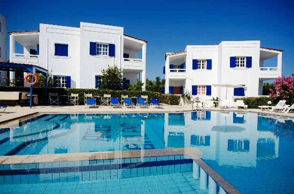 Отель, гостиница в Аниссарас, Греция, 1 614 м2 - фото 1