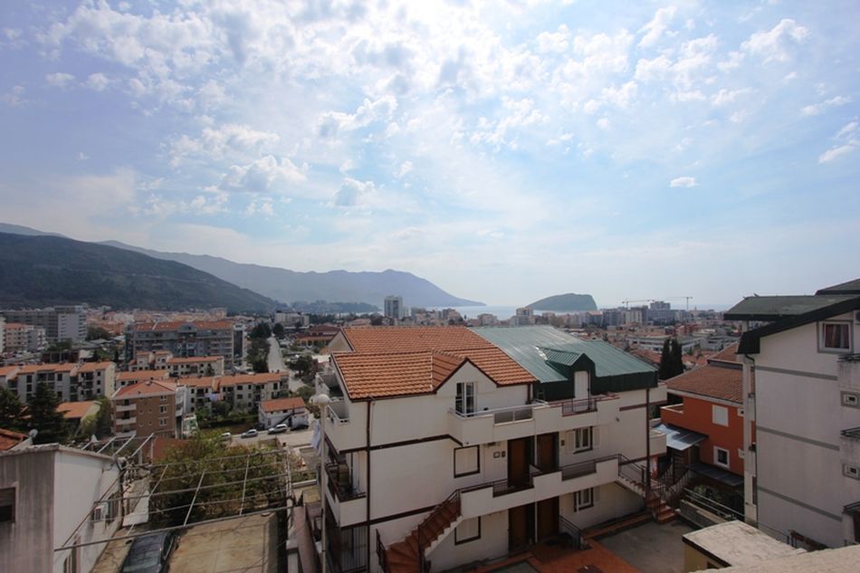Квартира в Будве, Черногория, 54 м2 - фото 1