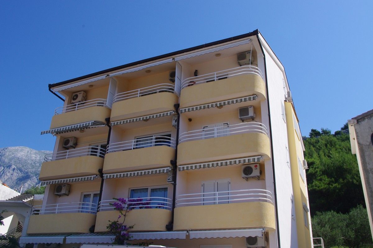 Апартаменты в Макарске, Хорватия, 67 м2 - фото 1