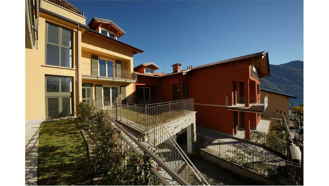 Квартира у озера Комо, Италия, 100 м² - фото 5