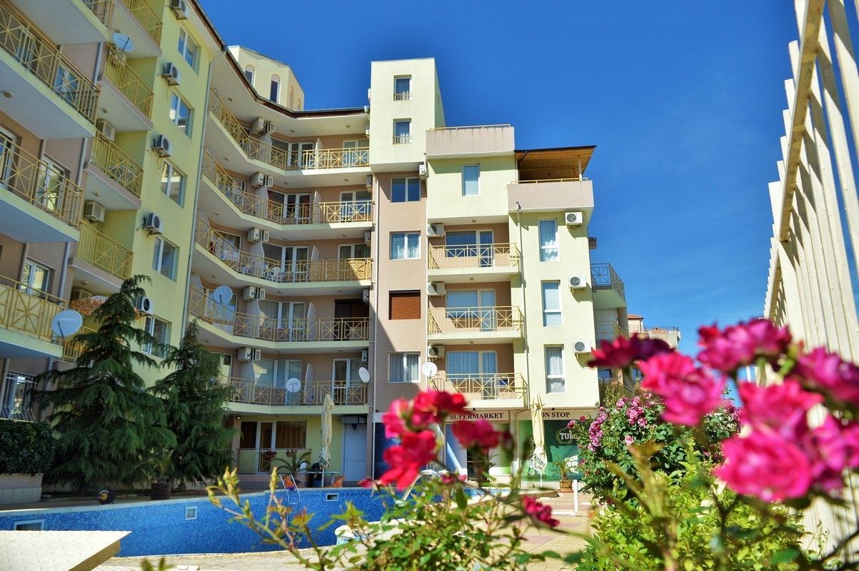 Апартаменты на Солнечном берегу, Болгария, 48 м2 - фото 1