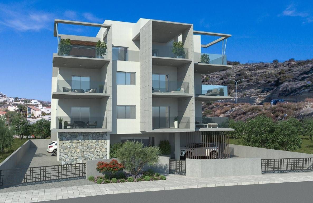 Коммерческая недвижимость в Лимасоле, Кипр, 720 м2 - фото 1
