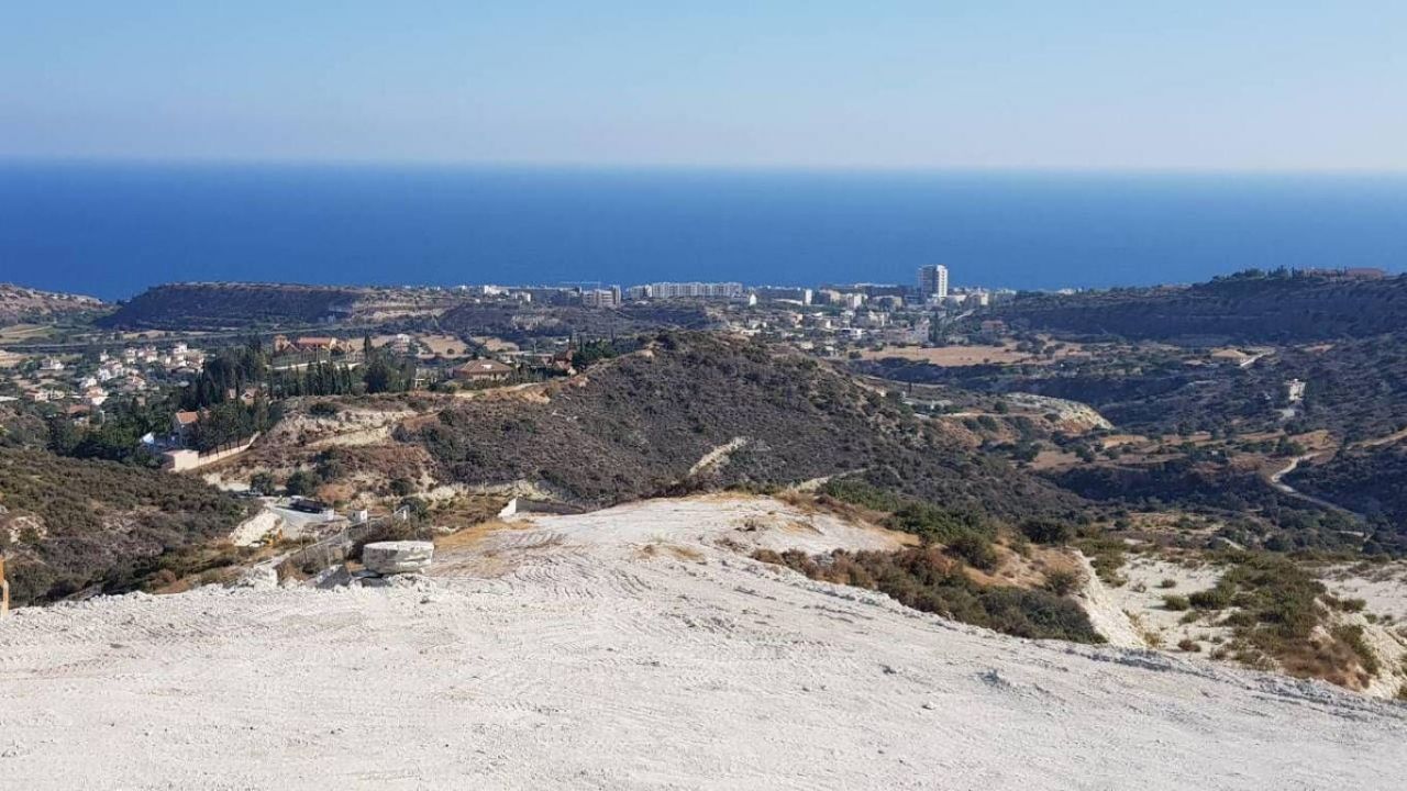 Земля в Лимасоле, Кипр, 867 м2 - фото 1
