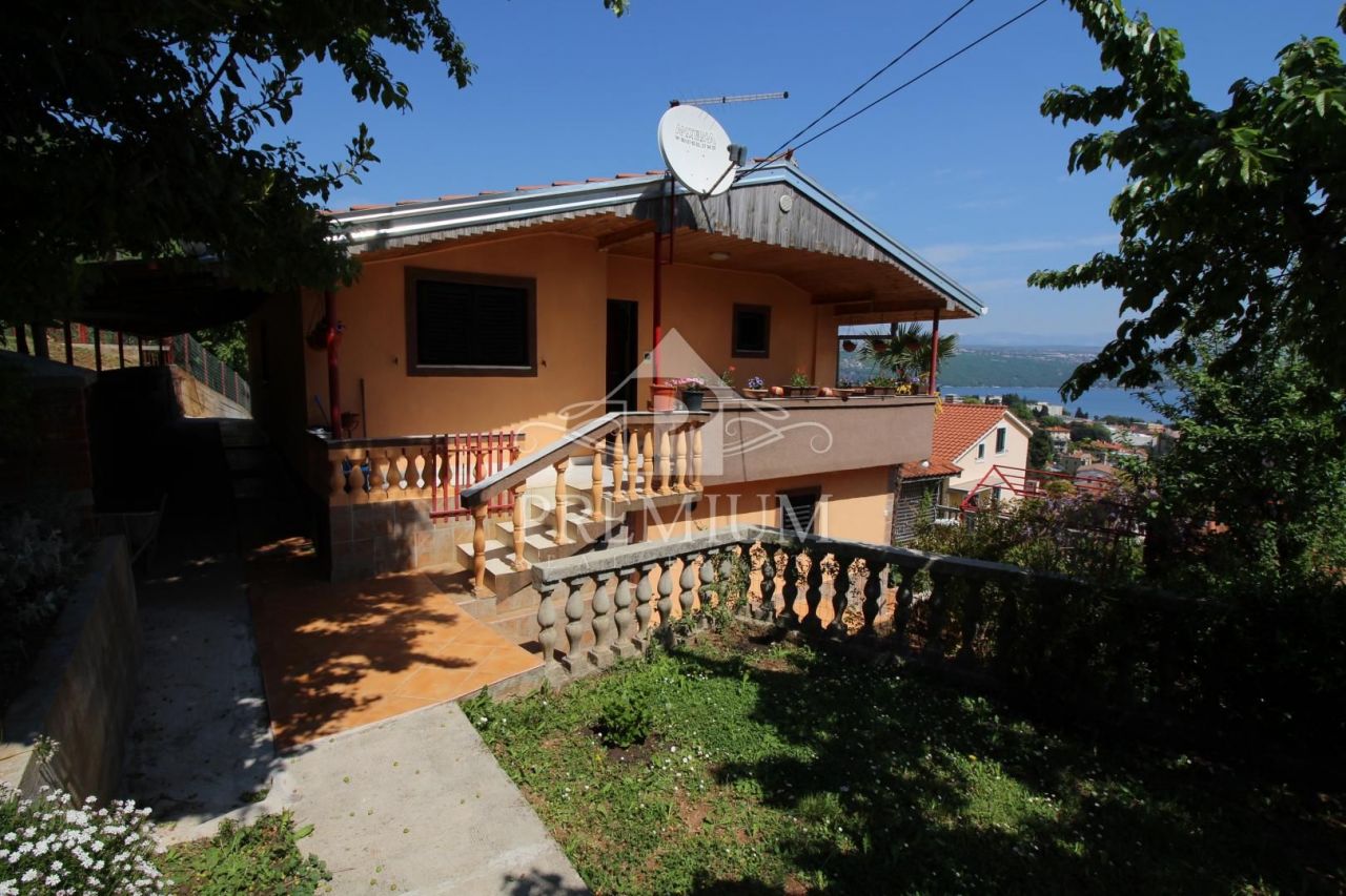 Дом в Опатии, Хорватия, 180 м2 - фото 1