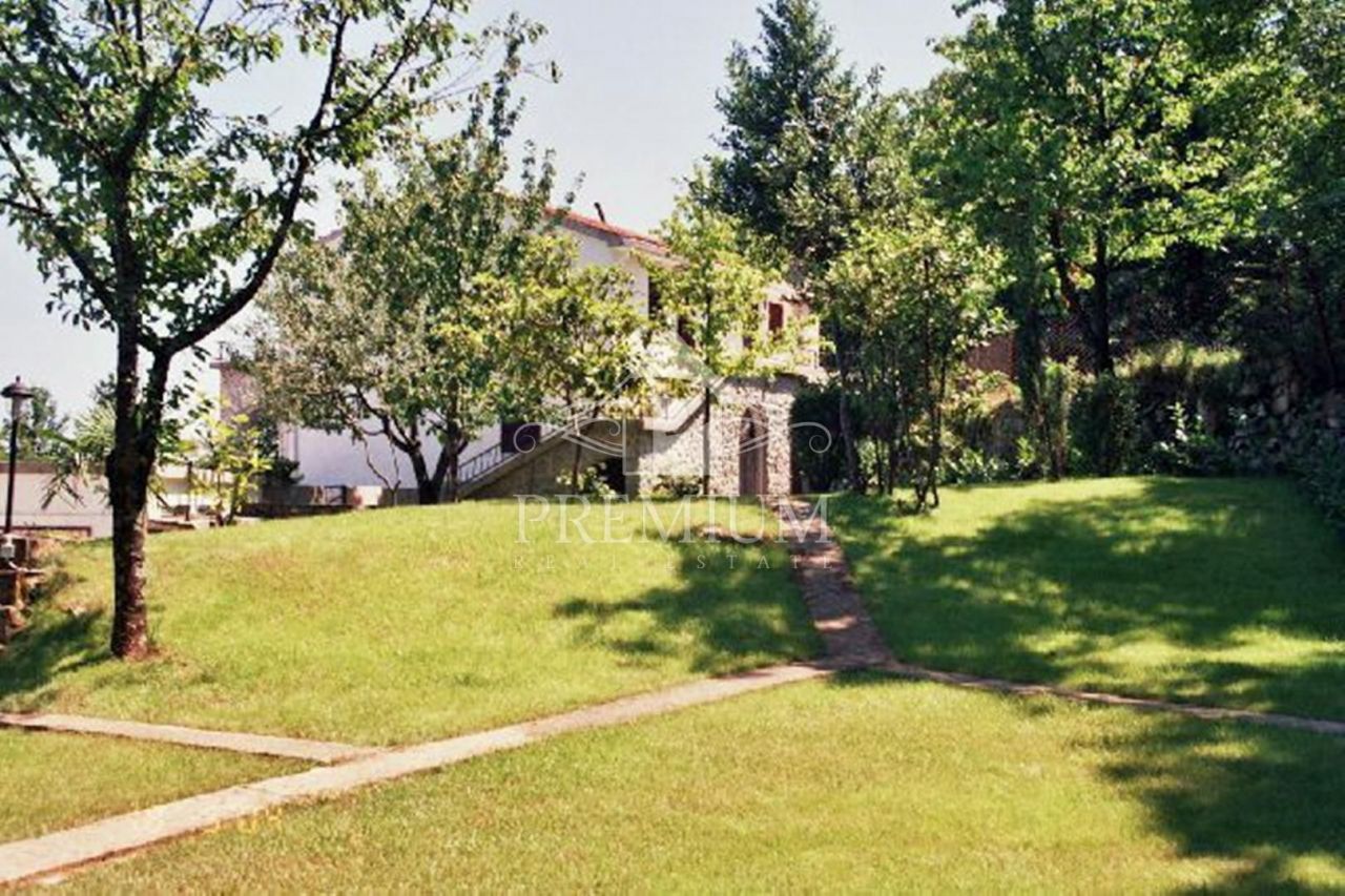Дом в Опатии, Хорватия, 400 м2 - фото 1