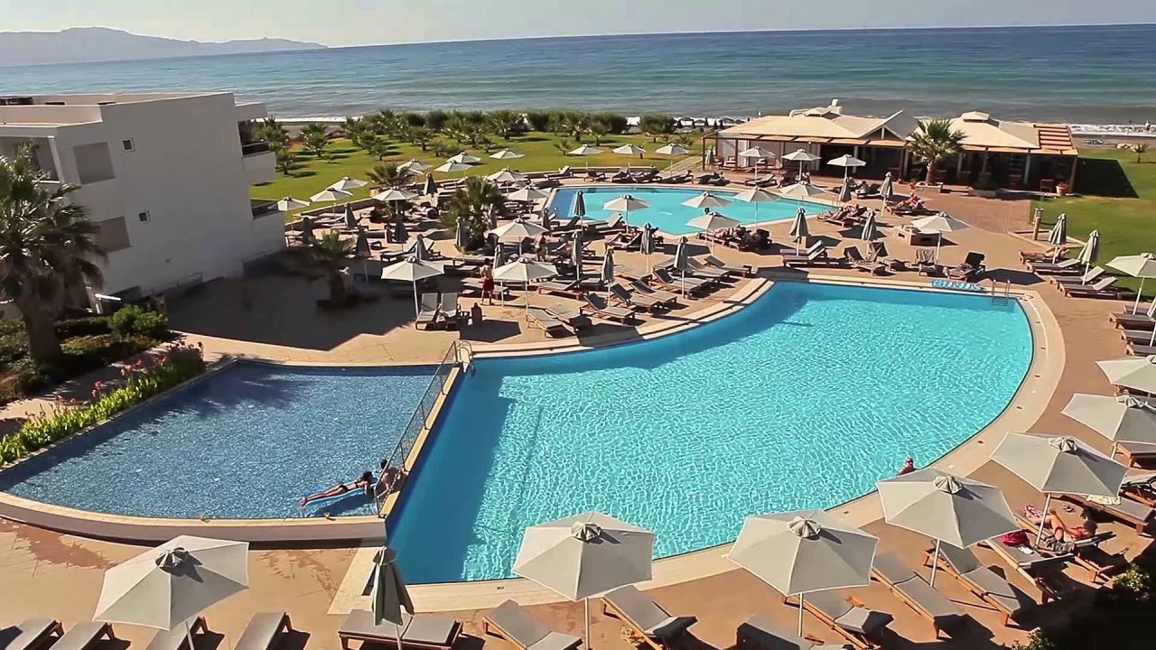 Отель, гостиница в Ханье, Греция, 18 500 м2 - фото 1
