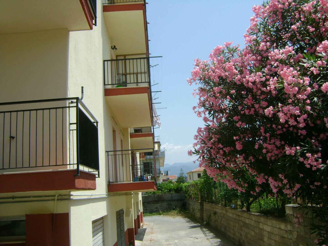 Апартаменты в Скалее, Италия, 110 м2 - фото 1