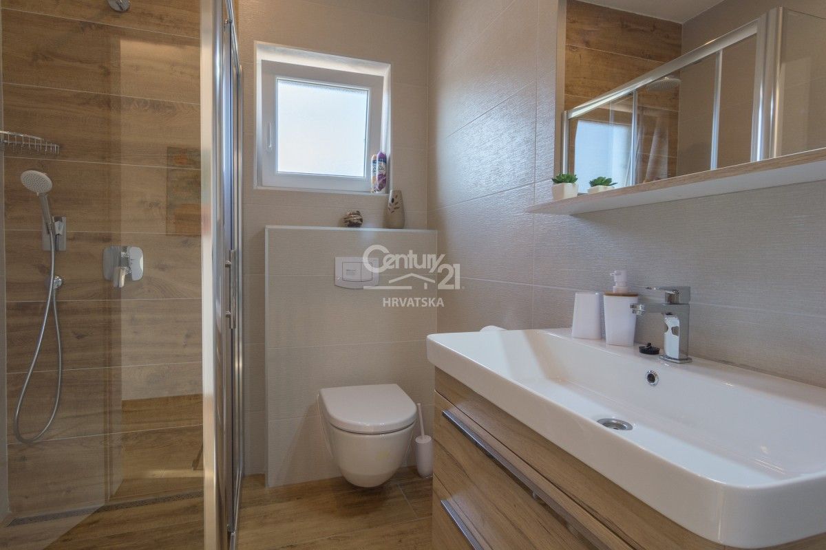 Отель, гостиница в Биограде-на-Мору, Хорватия, 148 м² - фото 4