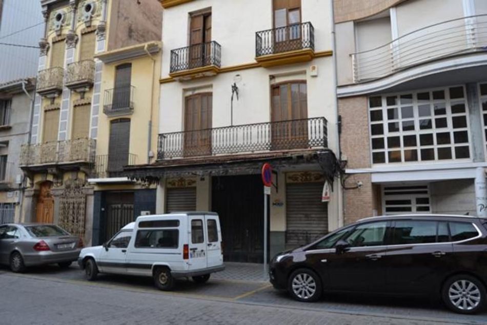 Коммерческая недвижимость в Валенсии, Испания, 717 м2 - фото 1