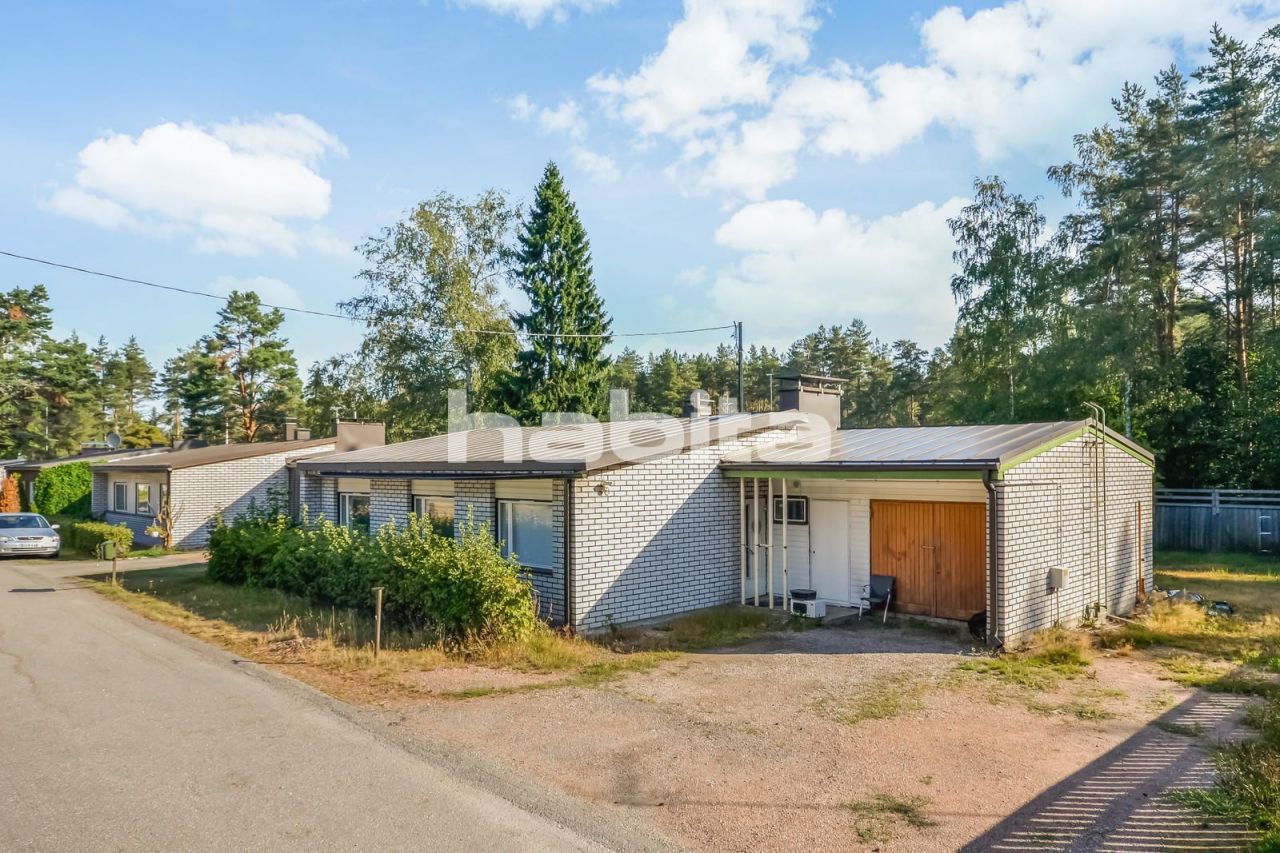 Дом в Котке, Финляндия, 99 м2 - фото 1
