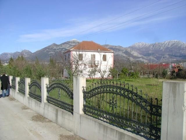 Земля в Баре, Черногория, 5 689 м2 - фото 1