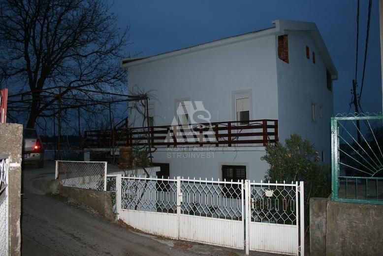 Дом в Сутоморе, Черногория, 272 м2 - фото 1